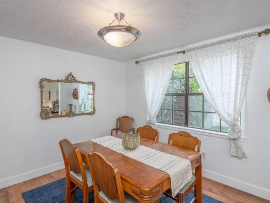 Experience Nirvana With Artwork Collections From Around The Globe Located In Lakewood Neighborhood In Se Boise Next To A Park, Minutes From Bown Crossing And The Boise River, 10 Minutes To Downtown, 4 Beds, Sleeps 8, Pets Welcome In Large Fenced In Y 外观 照片