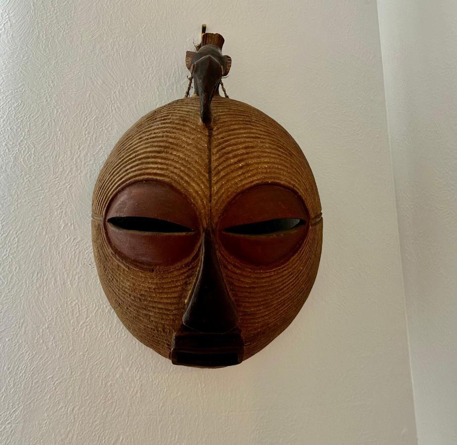 Experience Nirvana With Artwork Collections From Around The Globe Located In Lakewood Neighborhood In Se Boise Next To A Park, Minutes From Bown Crossing And The Boise River, 10 Minutes To Downtown, 4 Beds, Sleeps 8, Pets Welcome In Large Fenced In Y 外观 照片