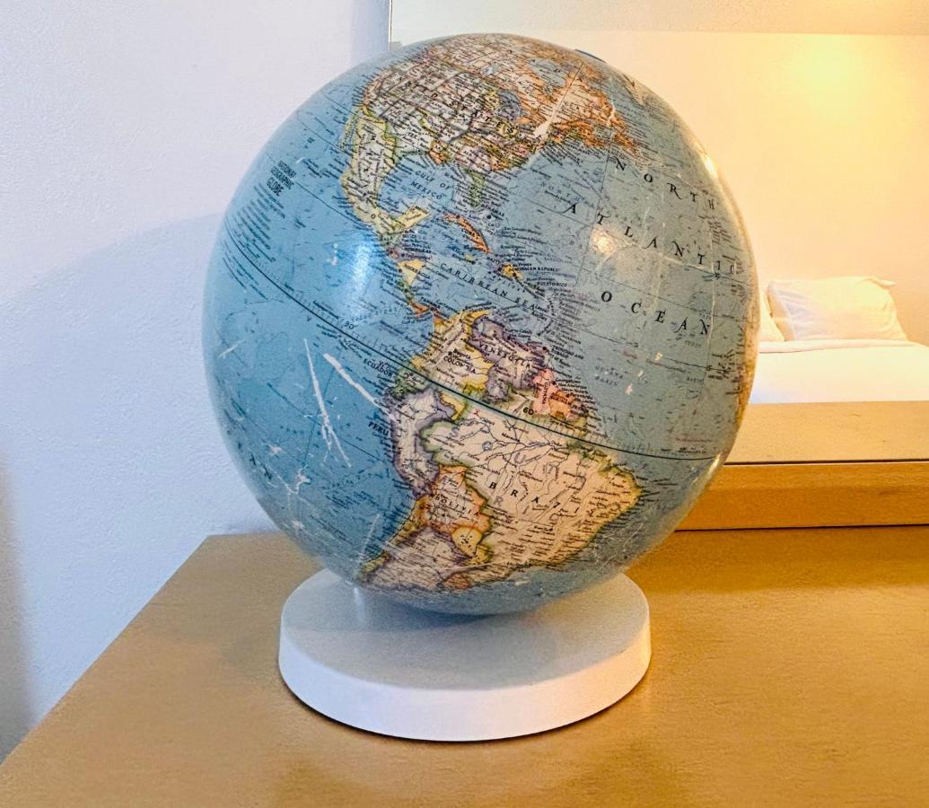 Experience Nirvana With Artwork Collections From Around The Globe Located In Lakewood Neighborhood In Se Boise Next To A Park, Minutes From Bown Crossing And The Boise River, 10 Minutes To Downtown, 4 Beds, Sleeps 8, Pets Welcome In Large Fenced In Y 外观 照片